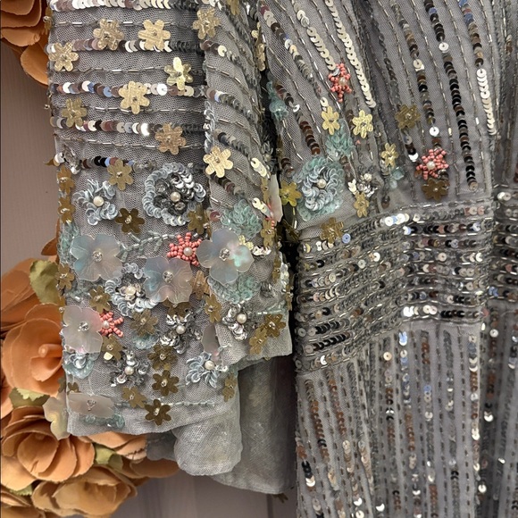 NWT Mac Duggal Silver Beaded Gown GORGEOUS - Picture 4 of 14